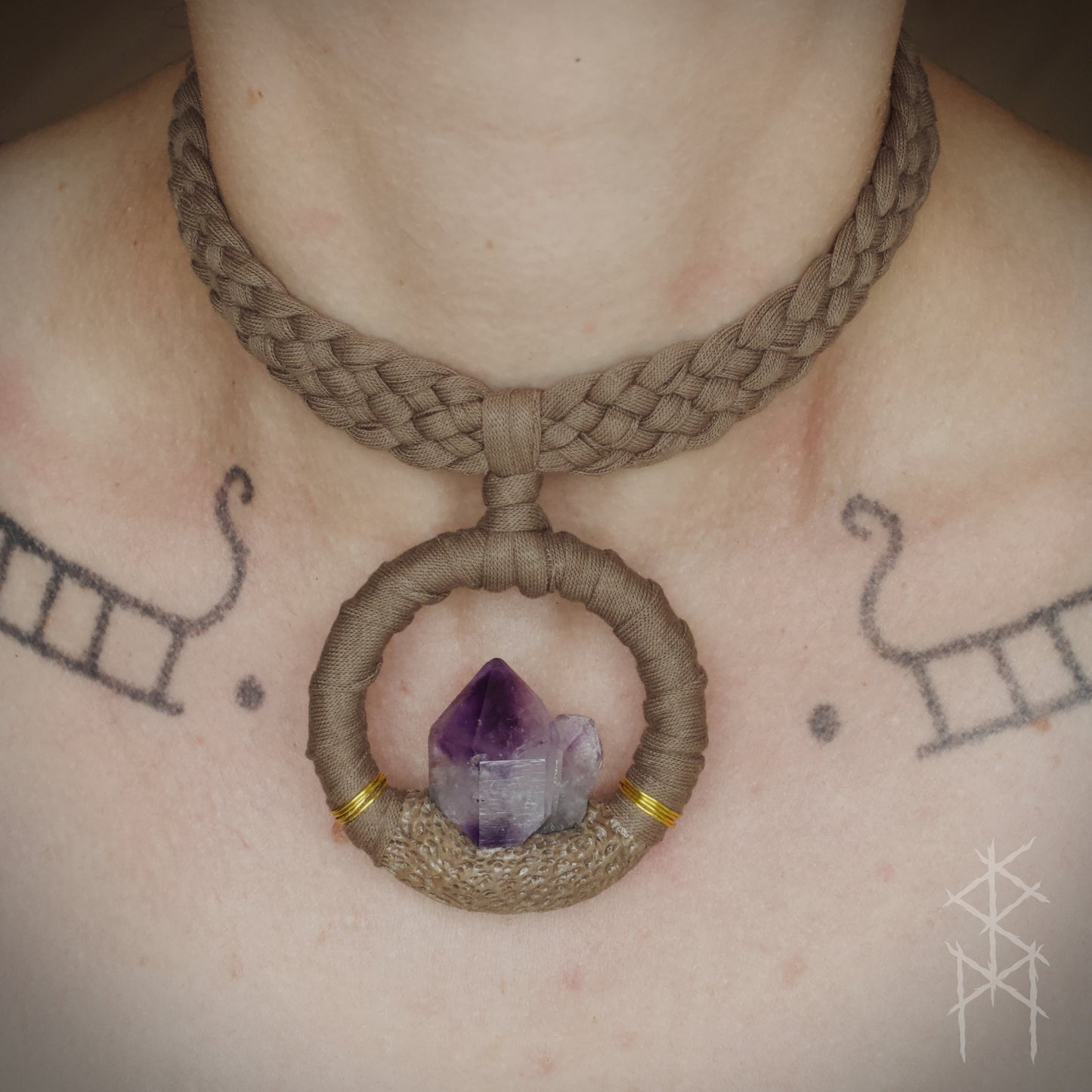 SIREN chokers