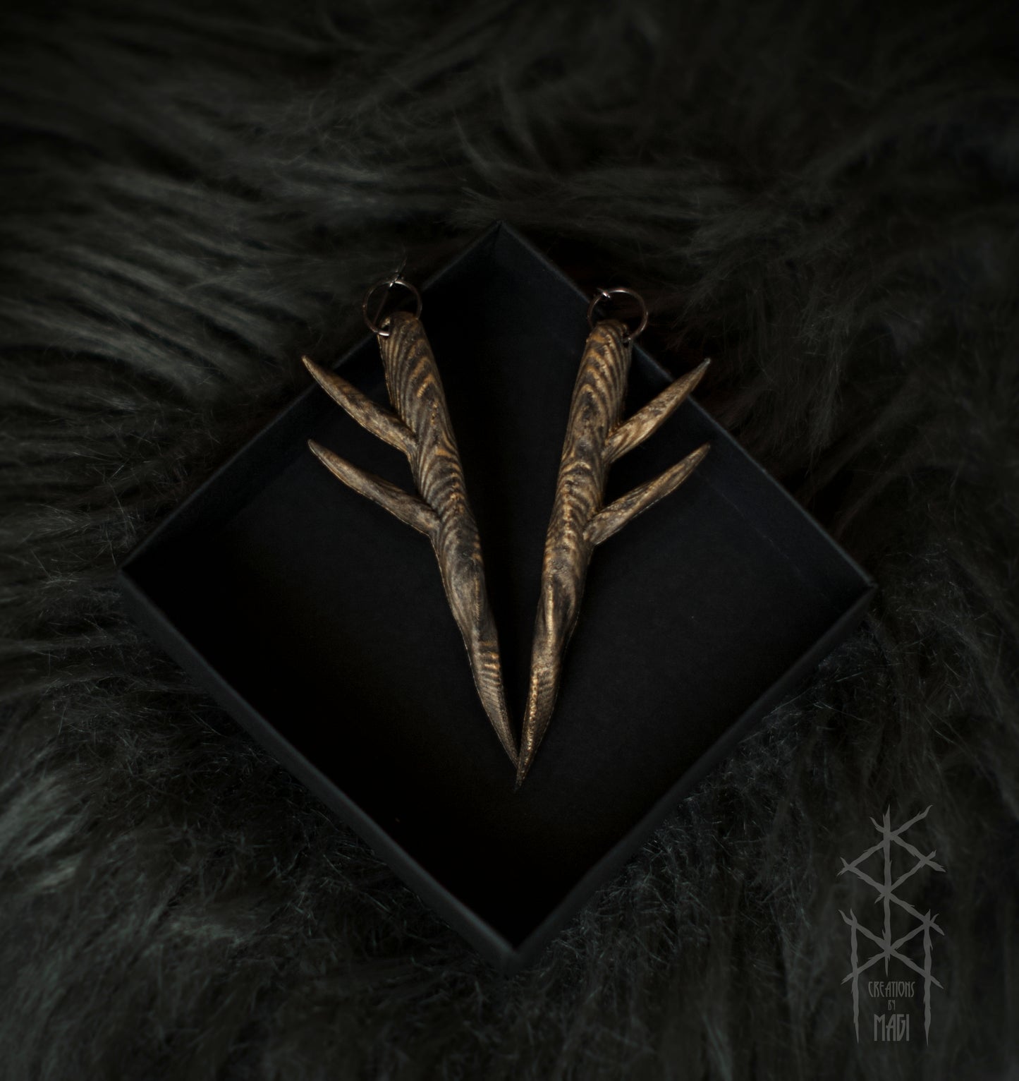 FEHU Runic Earrings