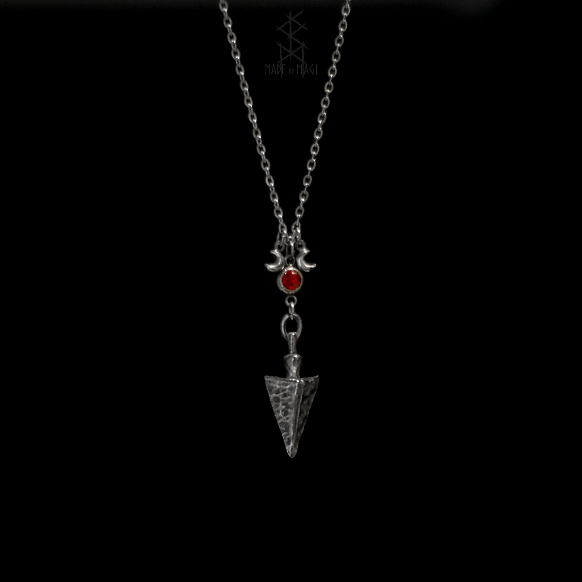BLOOD MOON SKADI Necklace