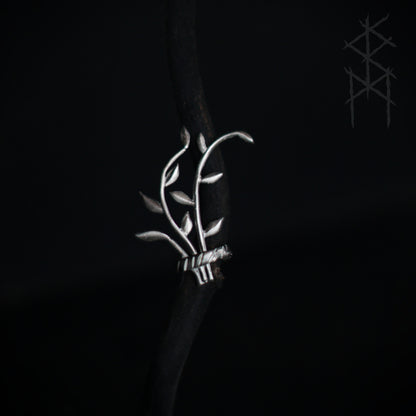 DRYAD Ear Cuff
