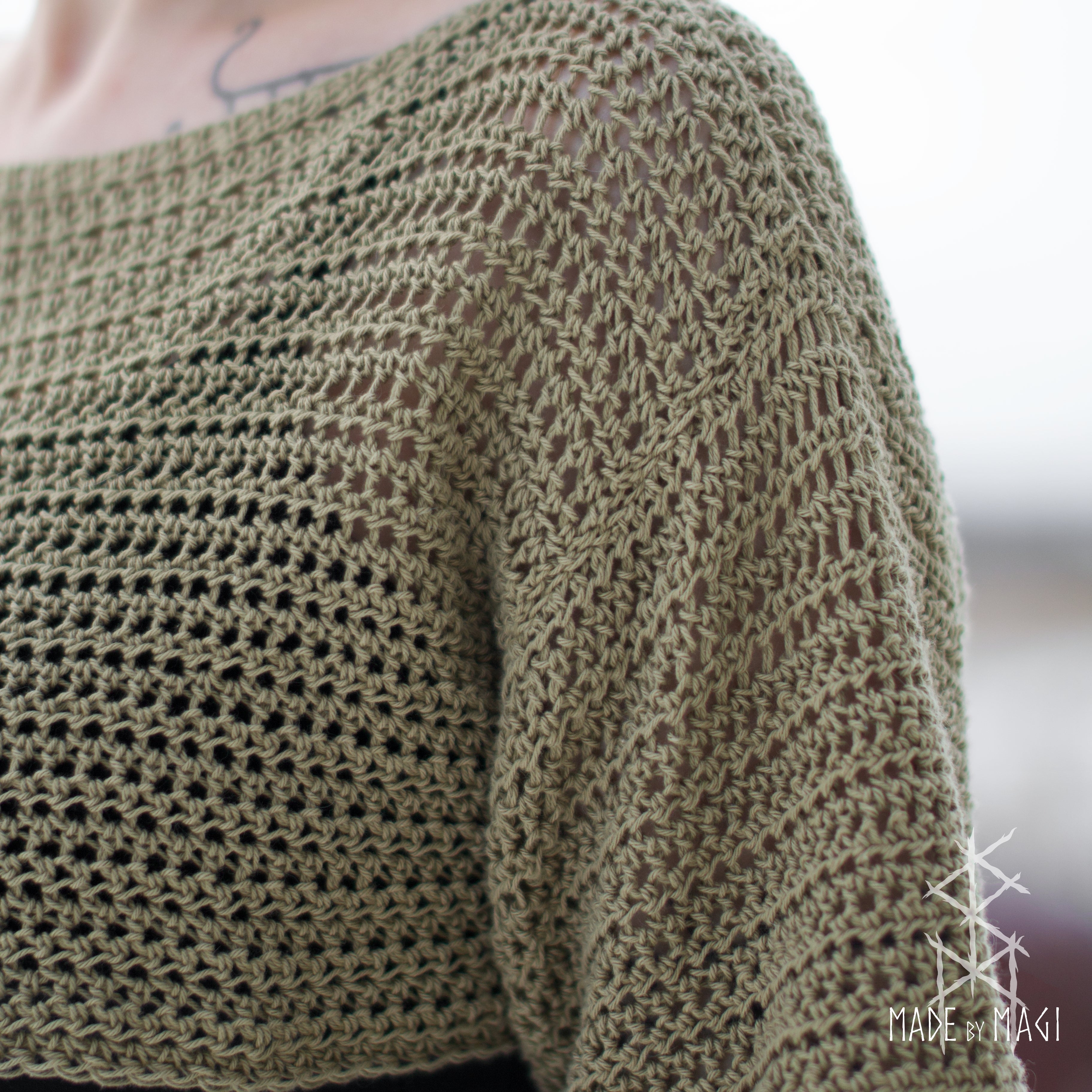 COZY CROP Crochet Pattern – MadeByMagi