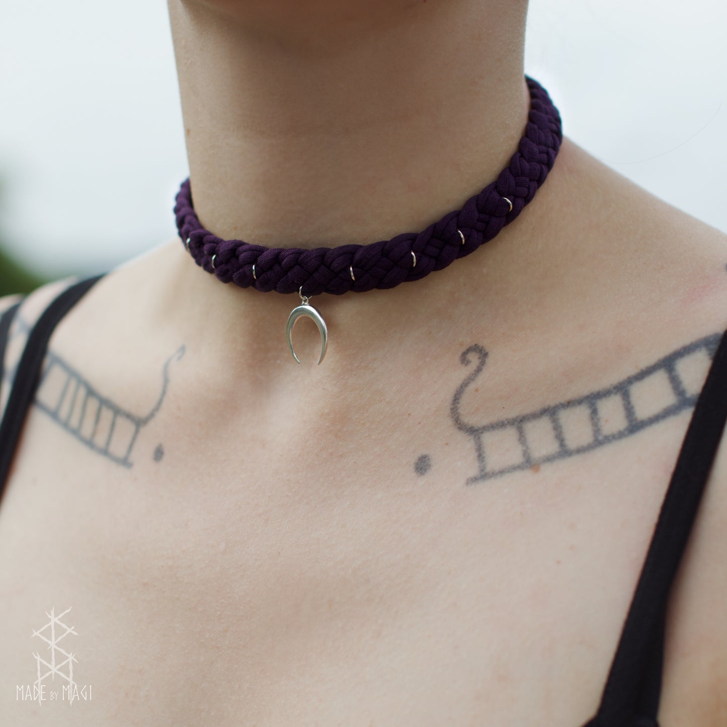COSMOS Choker