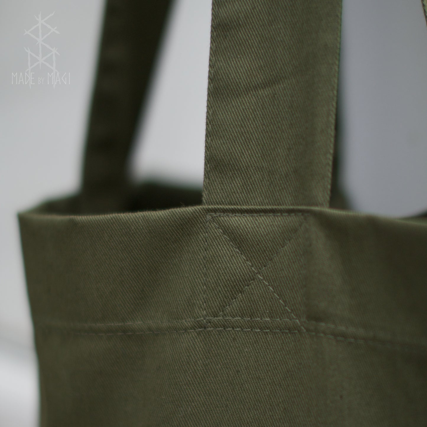 BOTANICA Tote Bag