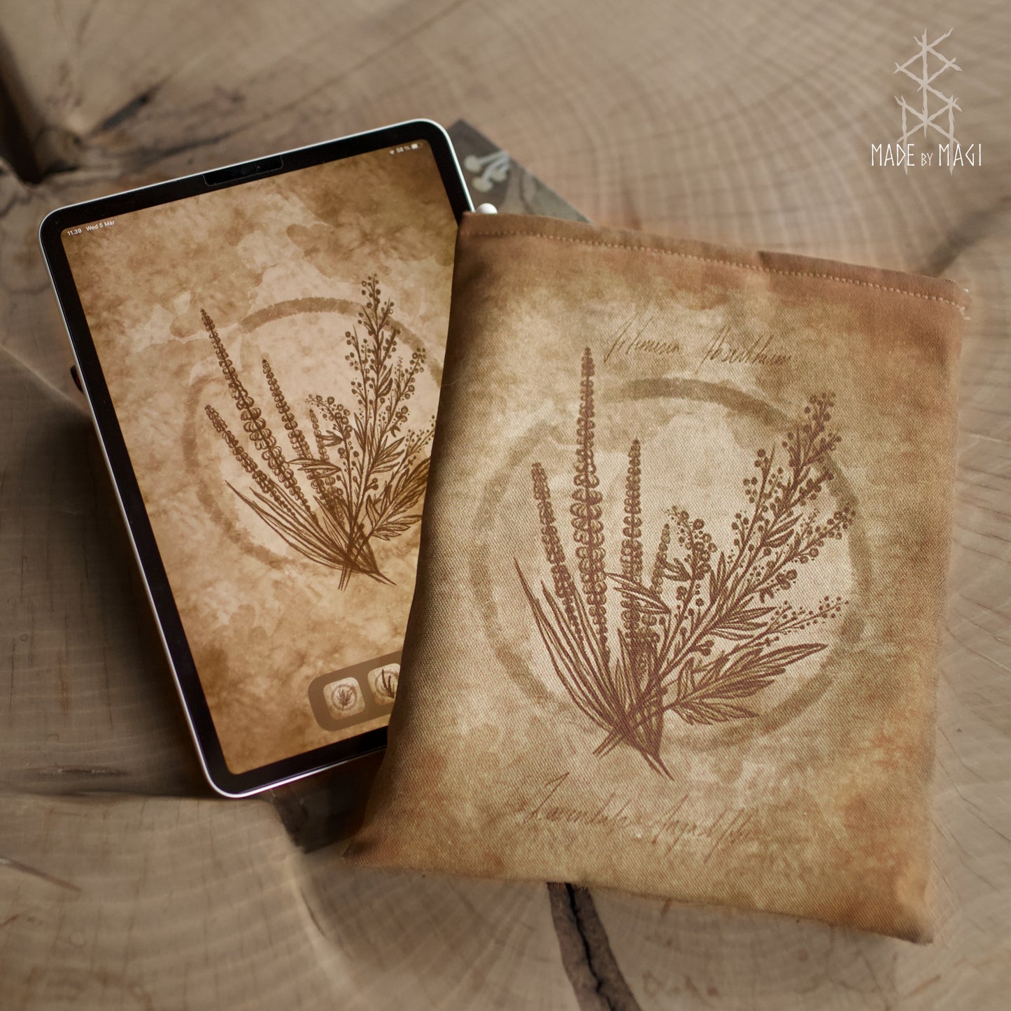 BOTANICA Booksleeve