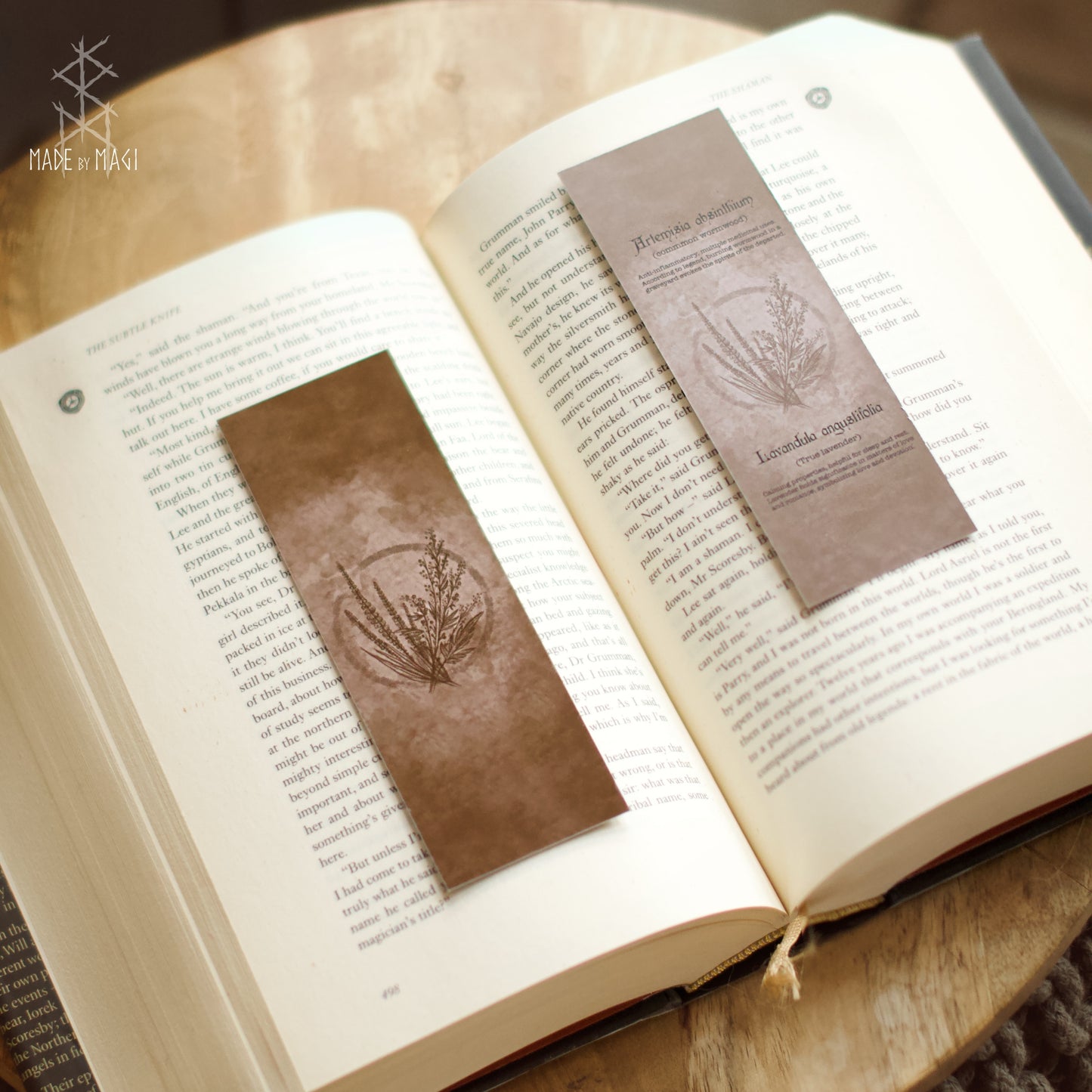 BOTANICA Booksleeve
