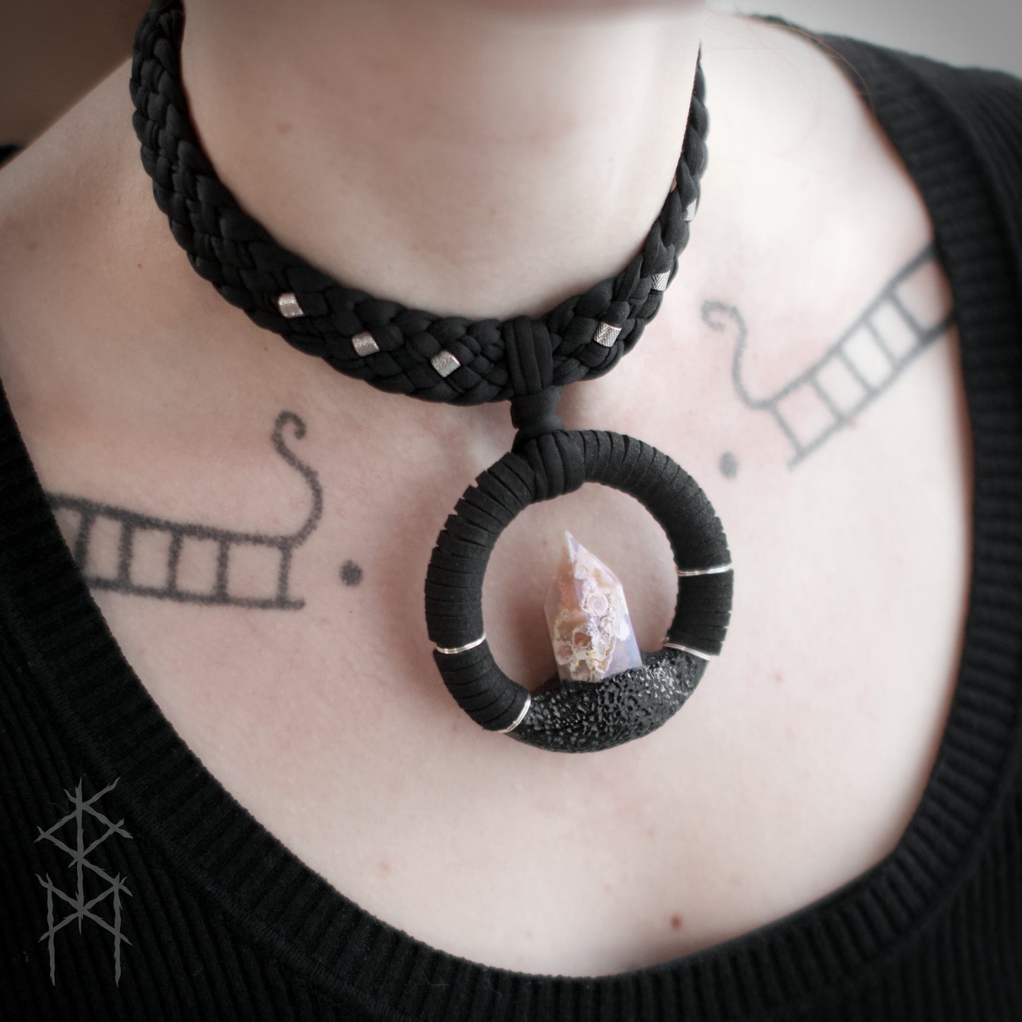 OSTARA chokers