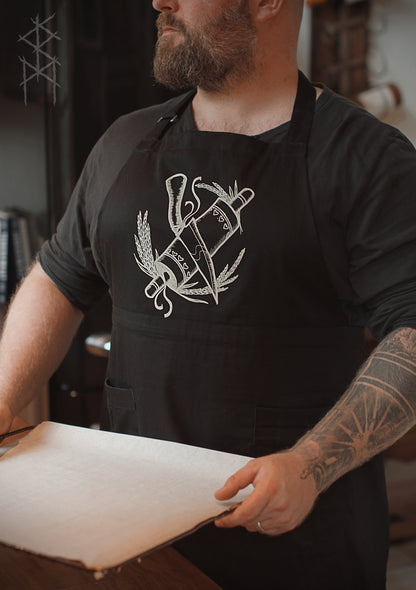CRAFTER'S GUILD Apron w/ pockets